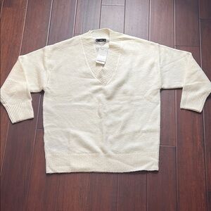 Mango Cream V-Neck Sweater